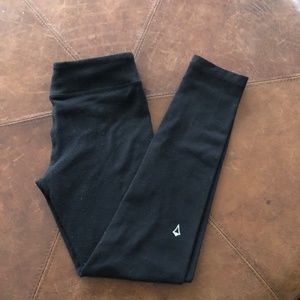 Black IVIVVA by Lululemon yoga leggings kids sz 6